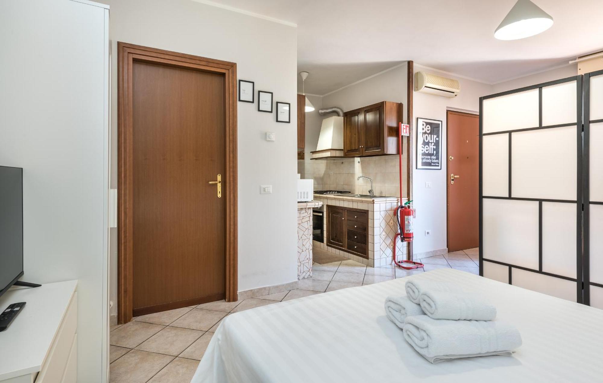 Travelershome Ciampino Suite Zewnętrze zdjęcie
